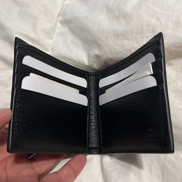 New in box Gucci wallet - Picture 4 of 5